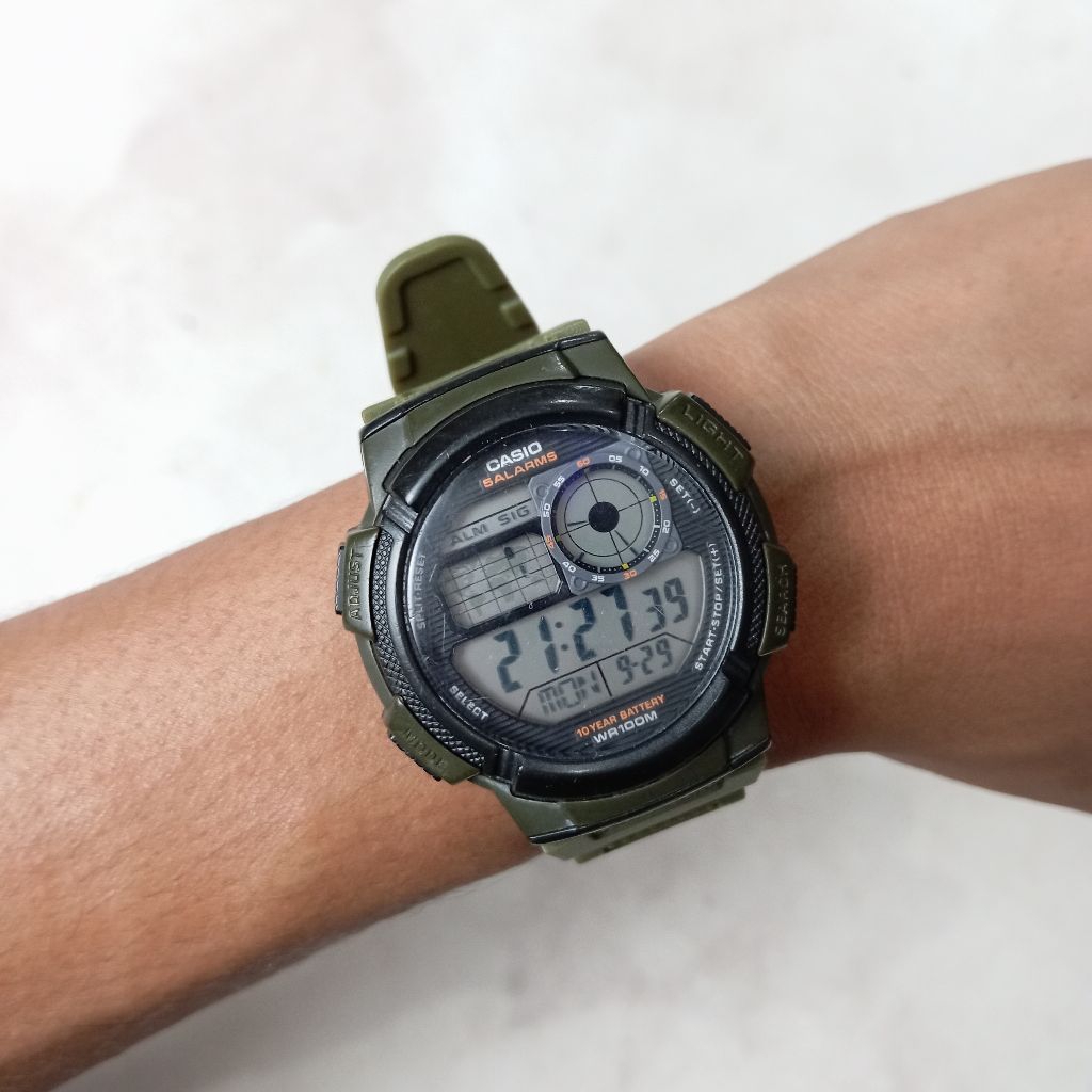 Jam Tangan Casio AE 1000W Green Pria Wanita Second Bekas