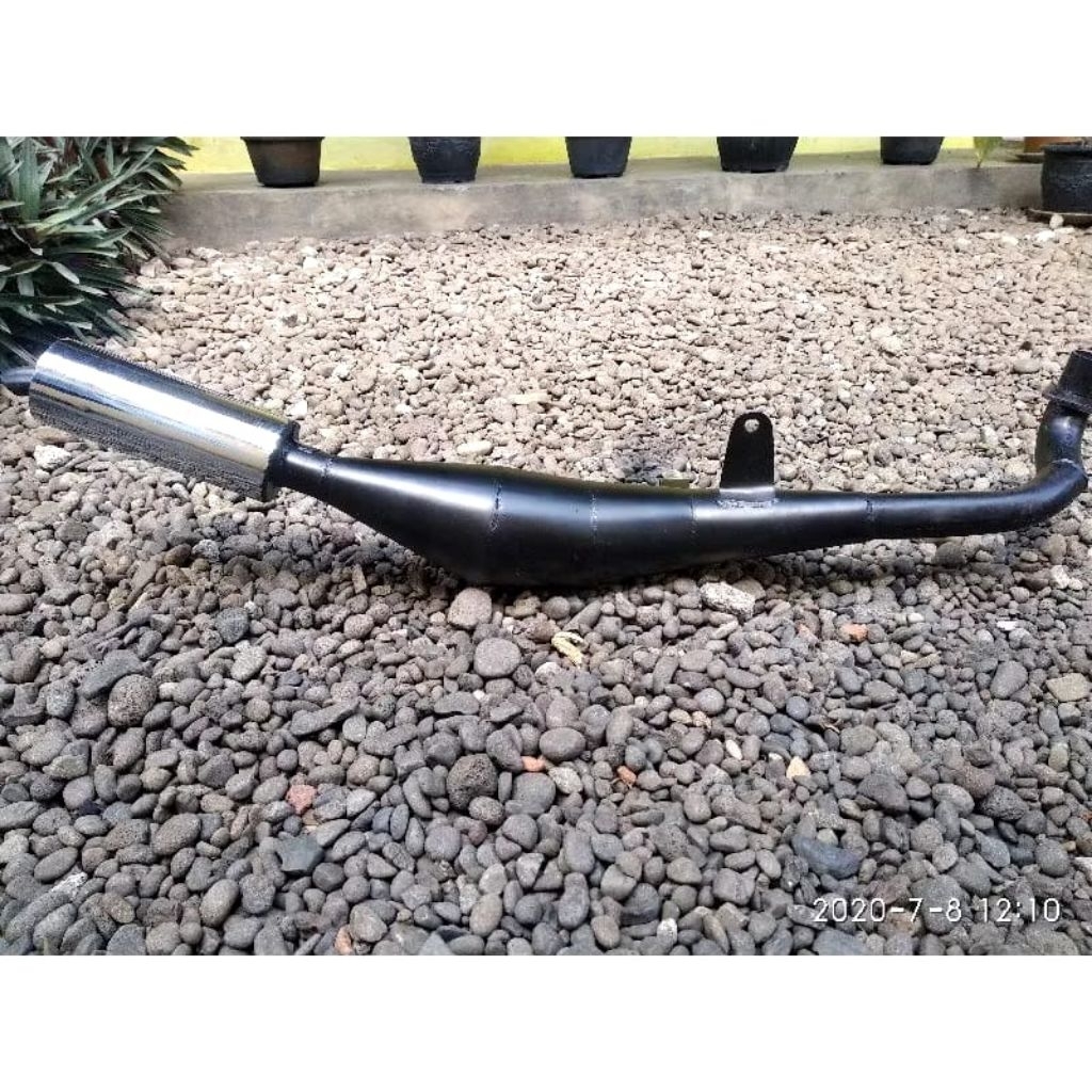 Suzuki Bravo rc100 rc80 exhaust  black paint Standart racing