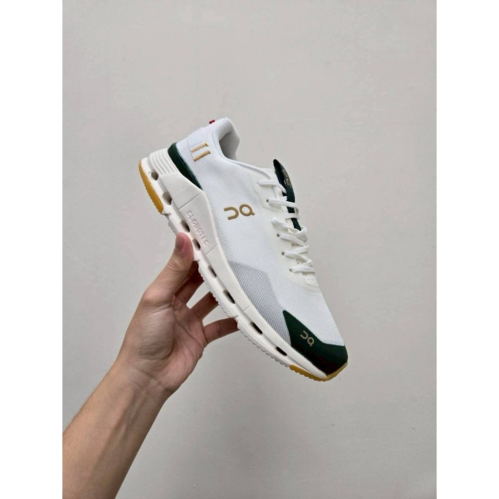 Cloudnova From 2 x Revolve & Fwrd " White/ Abudant Grenn