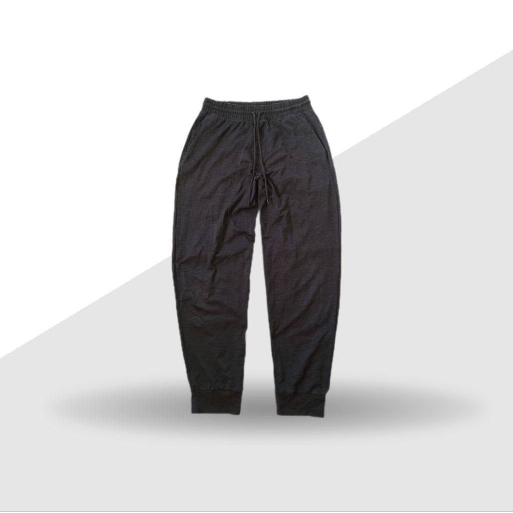 Celana Trackpant Uniqlo Jogger Abu Second