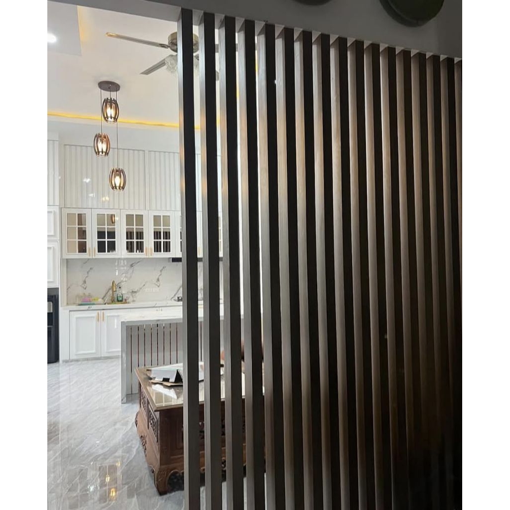 Partisi Ruangan Minimalis Modern – Penyekat Sekat Ruangan Kayu / Aluminium / Lipat