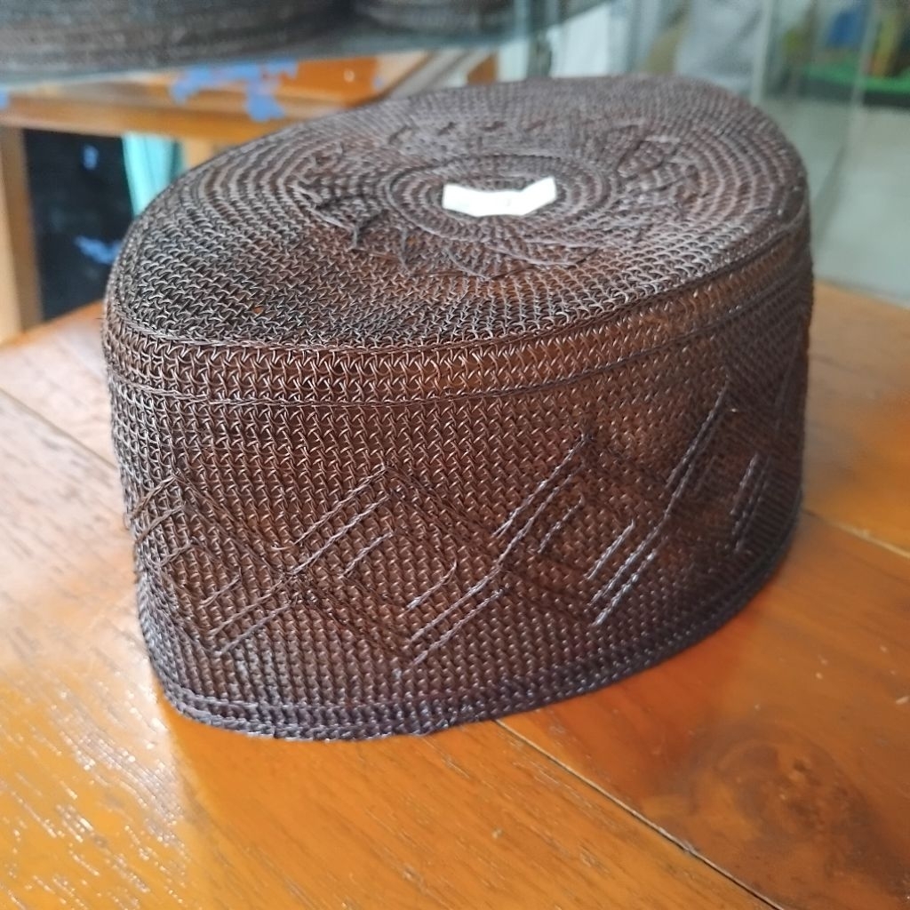 Peci kopiah akar jangang motif gegatos