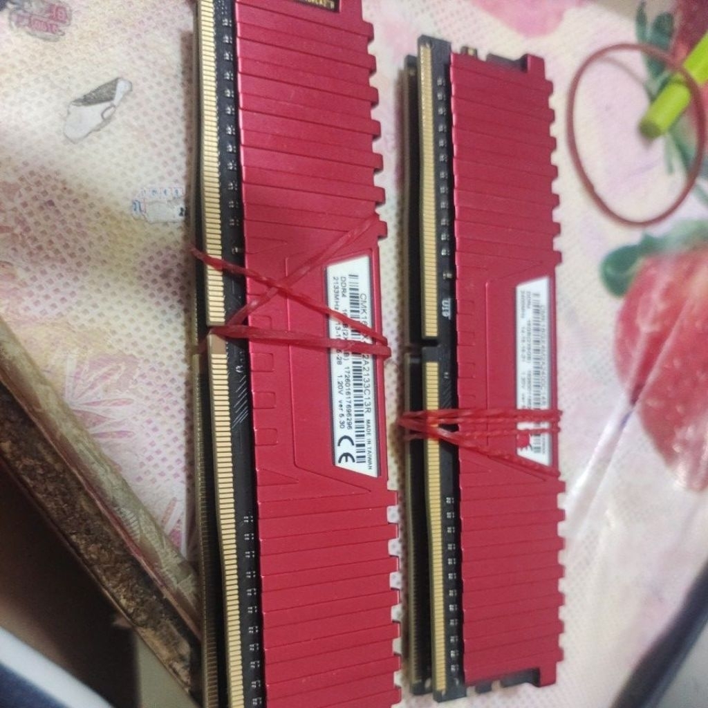 ram Corsair 16gb 2x8gb ddr4 red