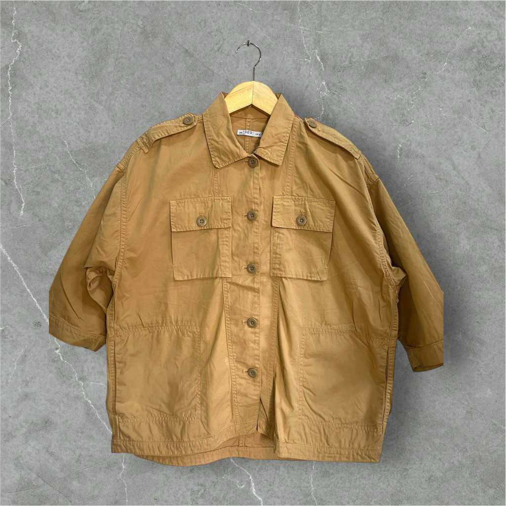 GAP Utility Jacket Coklat Wanita (Size Oversize Fit L/XL)