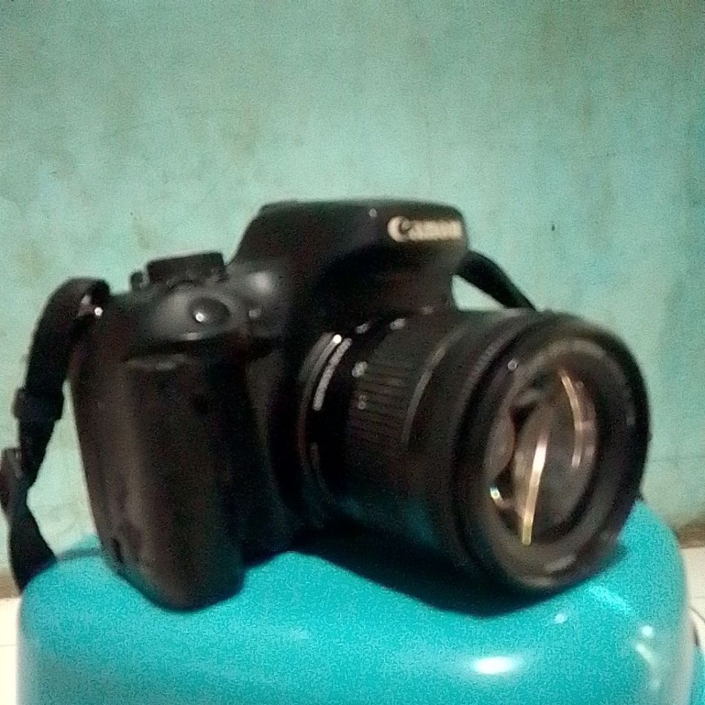 Camera Canon Eos 750d { Non Batre }