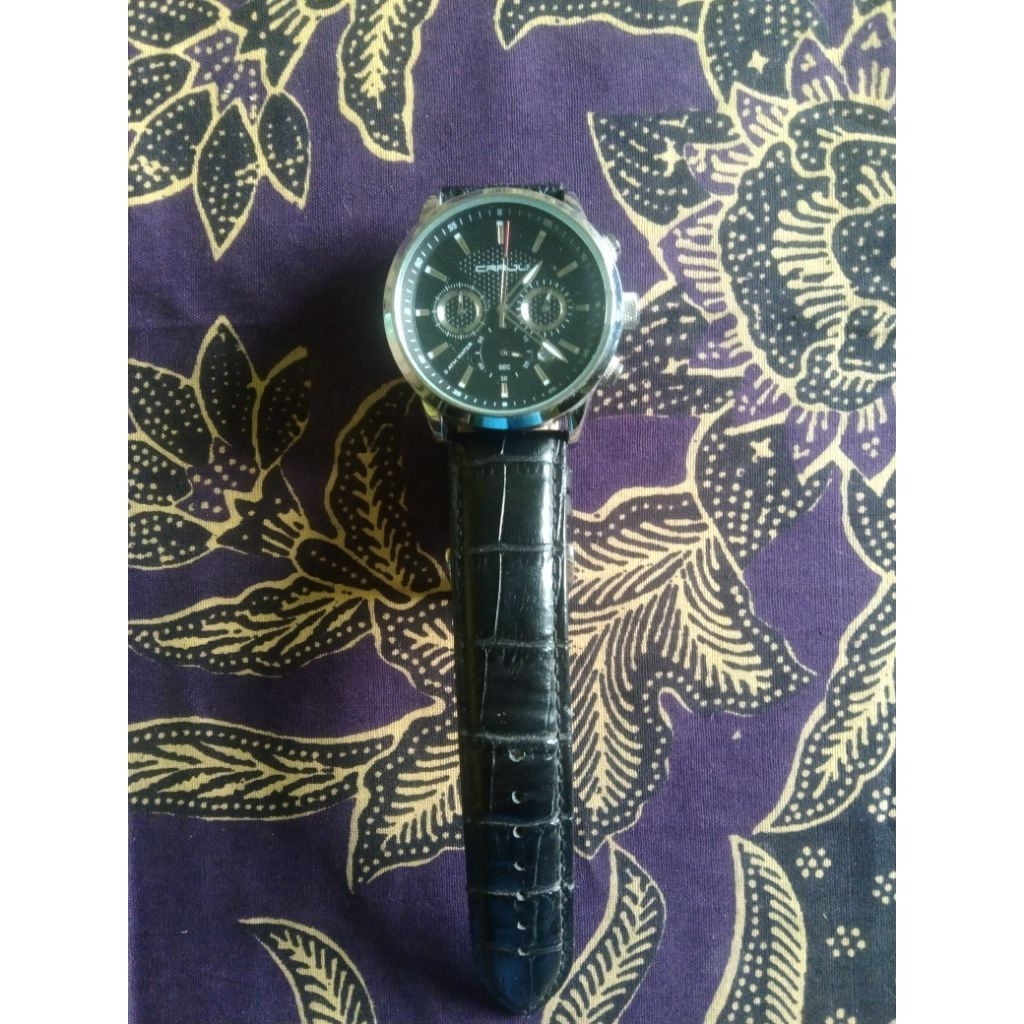 Jam Tangan pria CRRJU 2212