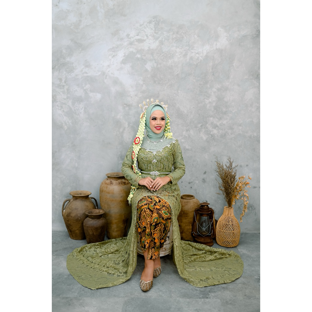 Preloved Kebaya Sage Green