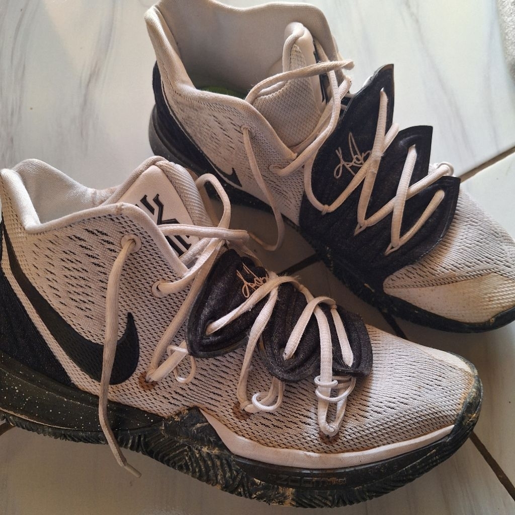 Preloved Sepatu Pria