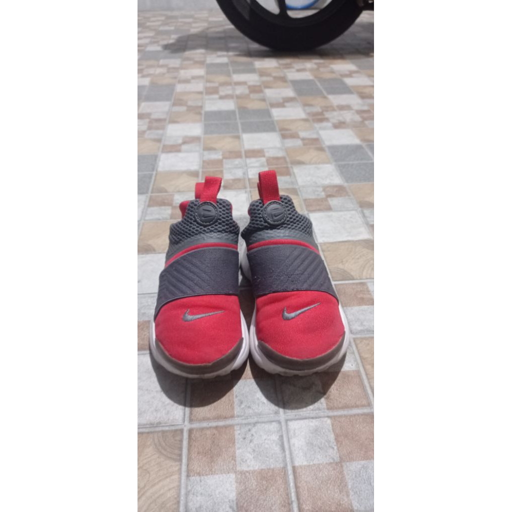 NIKE KIDS PRESTO