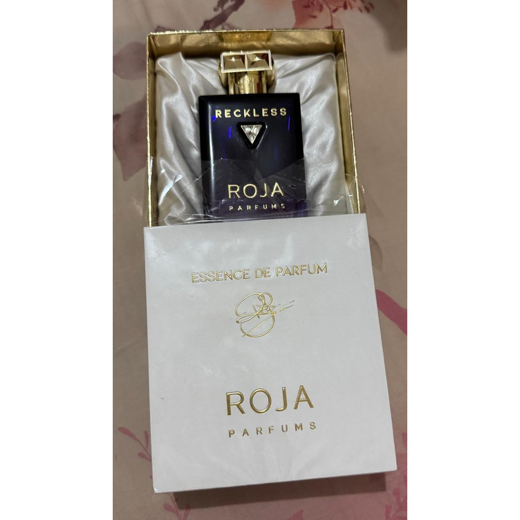 Roja Essence de Parfum