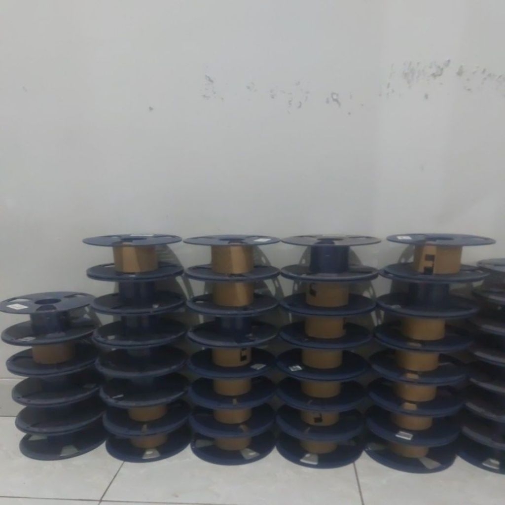 set 3pcs spool plastik untuk gulungan / bobin / roll kabel / benang / bobin / recycle spool / bobin 