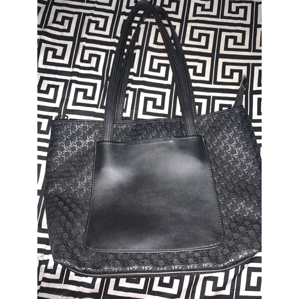 Preloved/Tas/shoulderbag/NICESO/BLACK