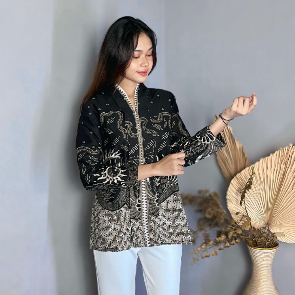 Batik Blouse Wanita Atasan Baju Batik Blouse wanita Motif Terbaru Warna Hitam & Bahan Priima Premium