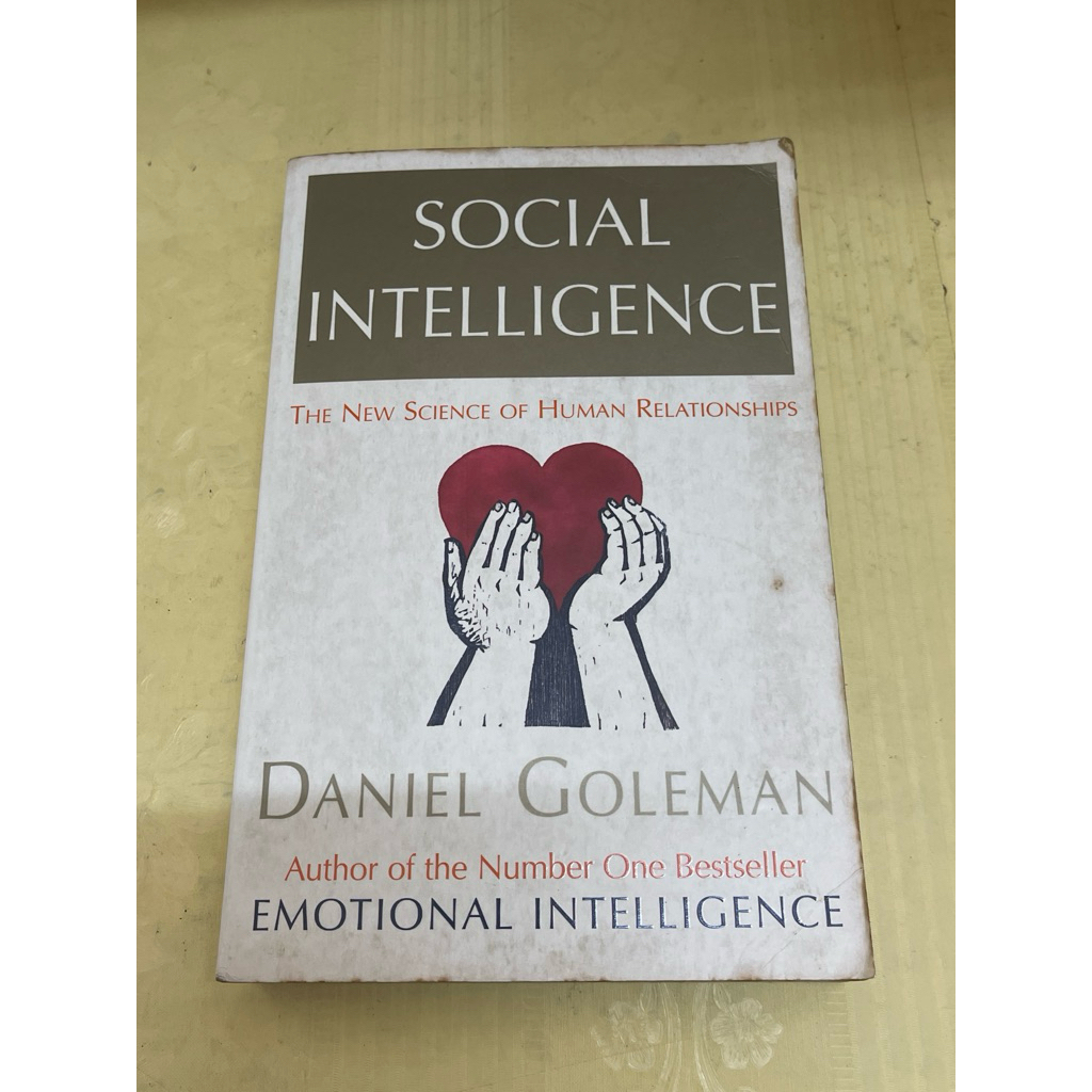 BUKU SOCIAL INTELLIGENCE DANIEL GOLEMAN