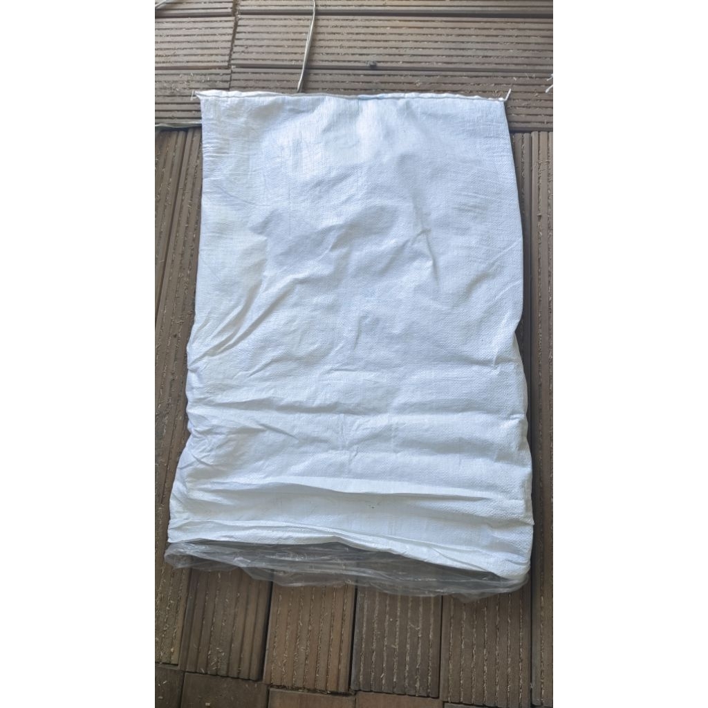 KARUNG PLASTIK BEKAS MUAT 50KG