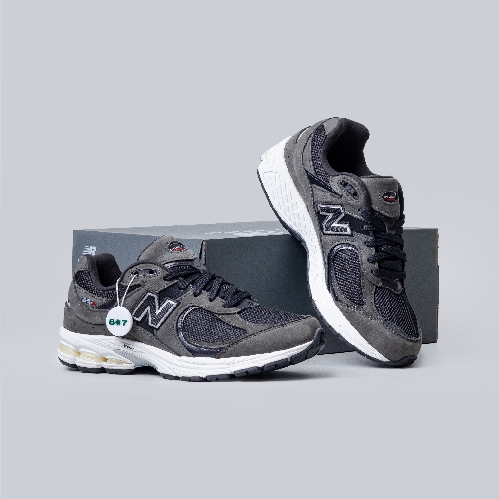 New Balance 2002R Black Grey