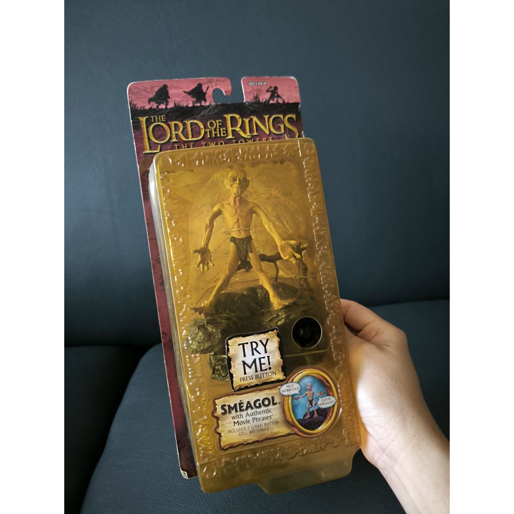 Smeagol lord of the rings/LOTR/lord of the rings the two towers/LOTR toybiz/smeagol action figure/lo