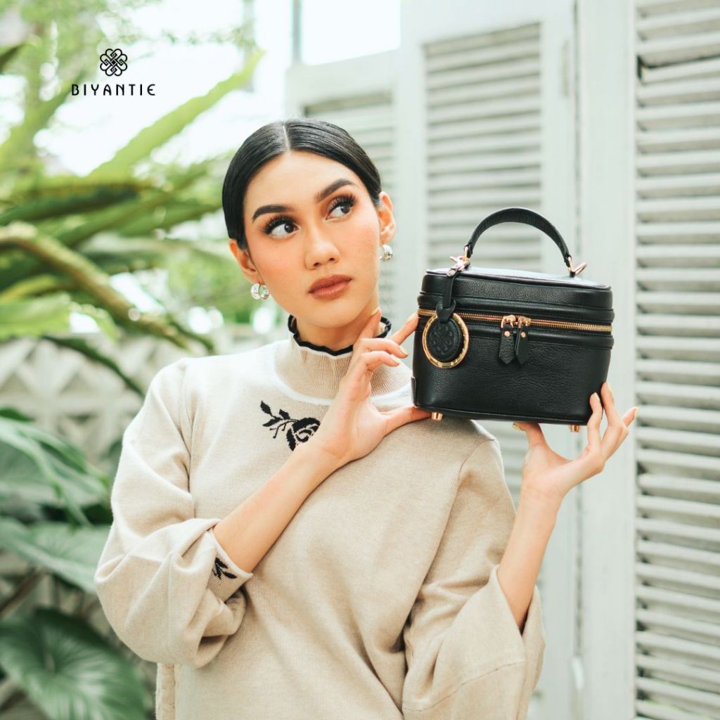 Canting By Biyantie –  Sling Bag | Tas Bahu Wanita | Handle Bag | Tote Bag Wanita