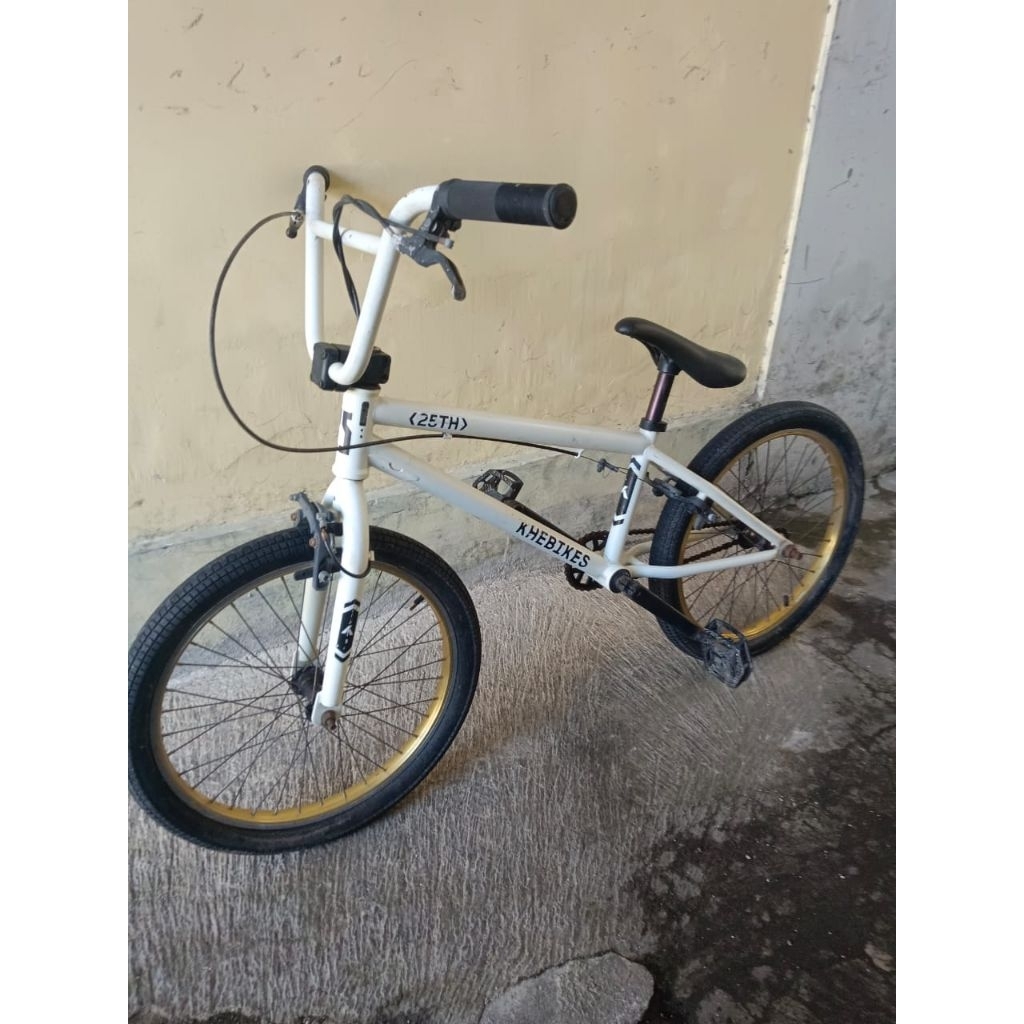 Sepeda BMX KHE BIKES 25Thn