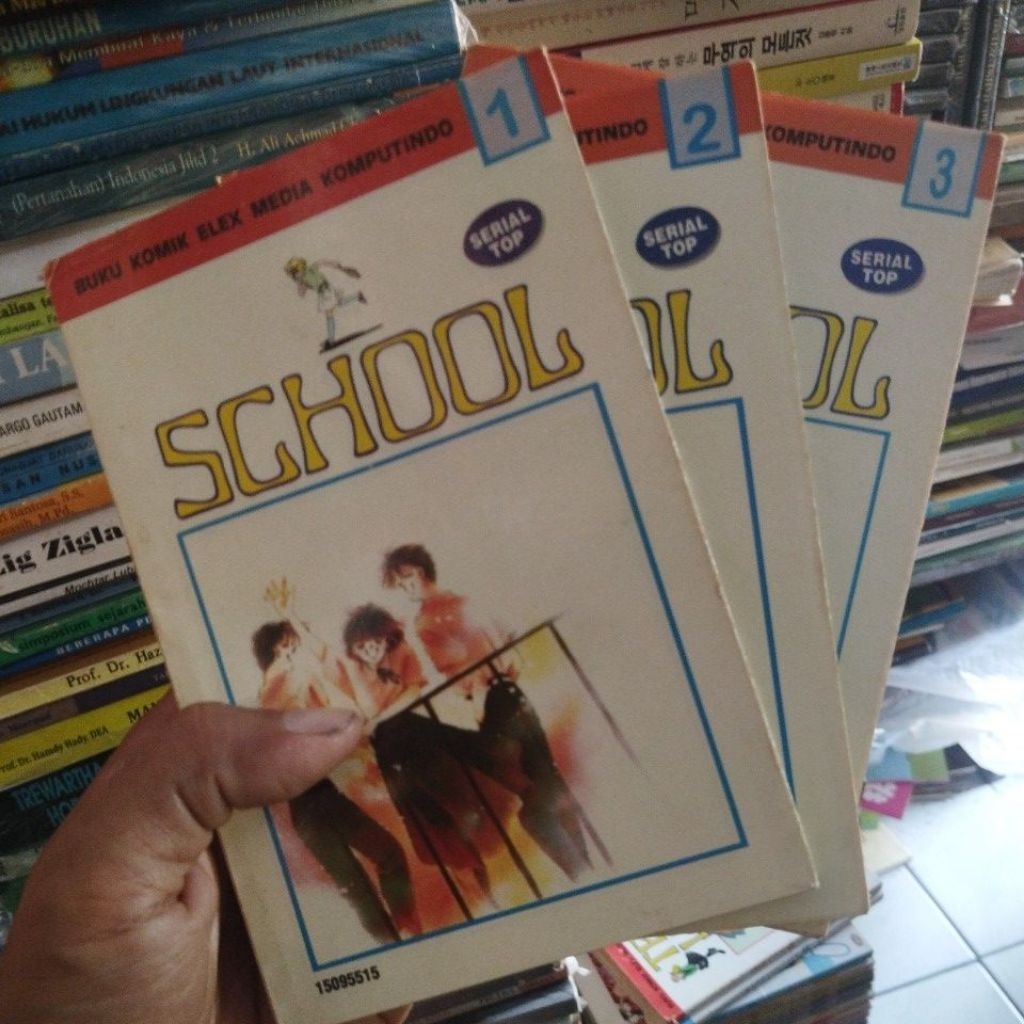 Komik Serial Top School by Yuka Takase