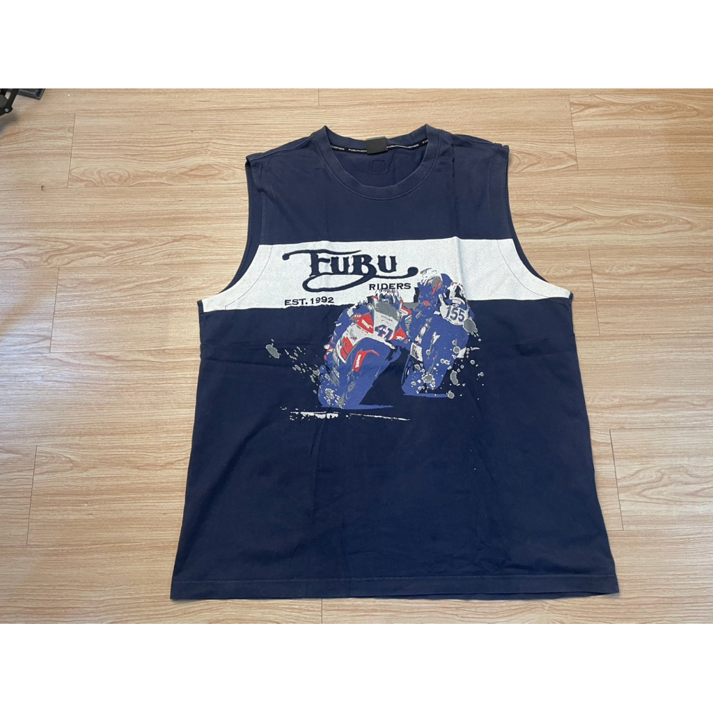 kaos kutung merk FUBU