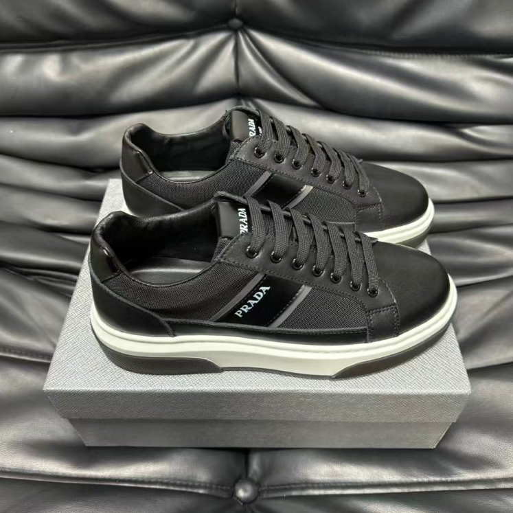 PRADA men's black lace up casual sports shoes