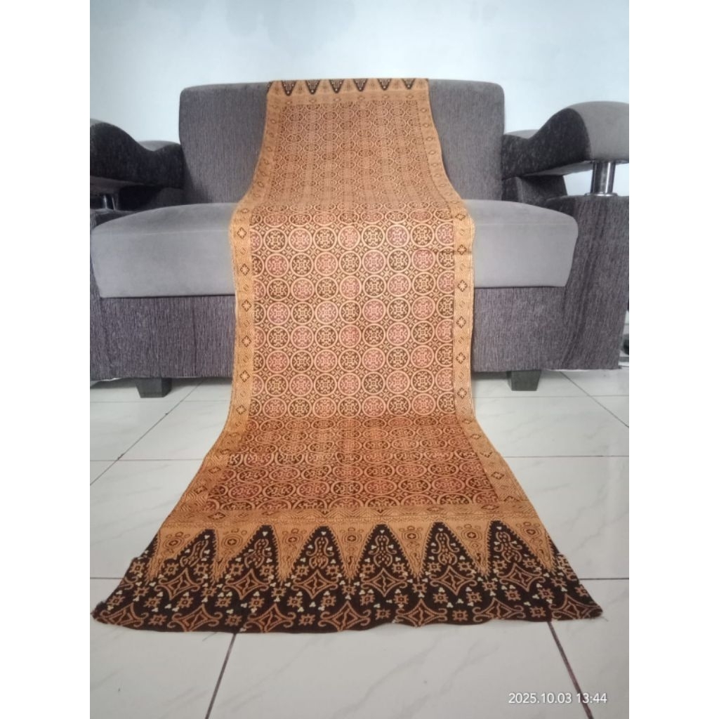 Kain Selendang Batik Bekas