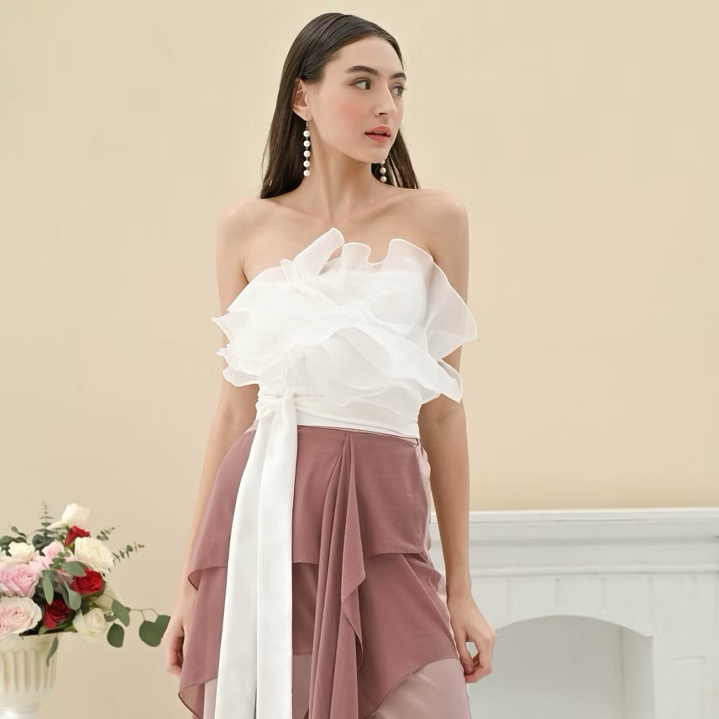 COMA LABEL - Eira Top in Full black // tube top / tube organza / organza top / organza top black / r