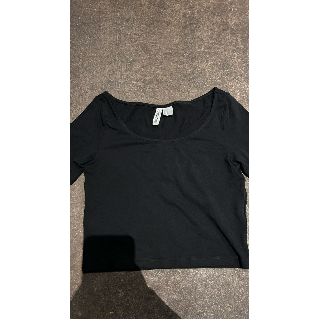 H&M crop top