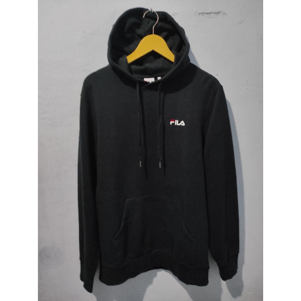 HOODIE FILA HITAM LIKE NEW
