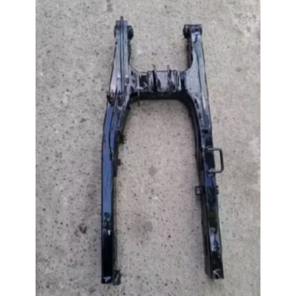 Suing Arm sasis motor Honda Sonic PNP Honda GTR barang original copotan