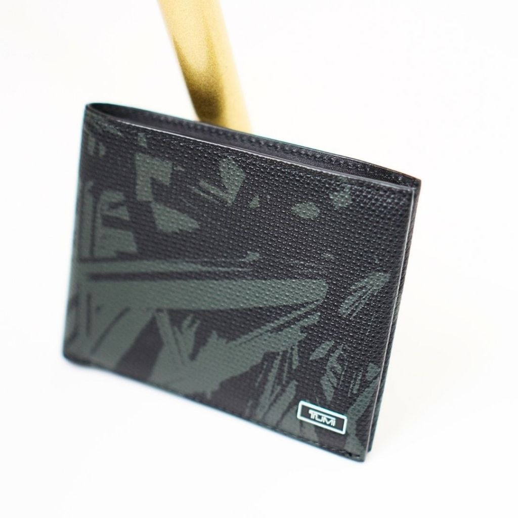 TUMI Men’s Palm Double Billfold Wallet Leather
