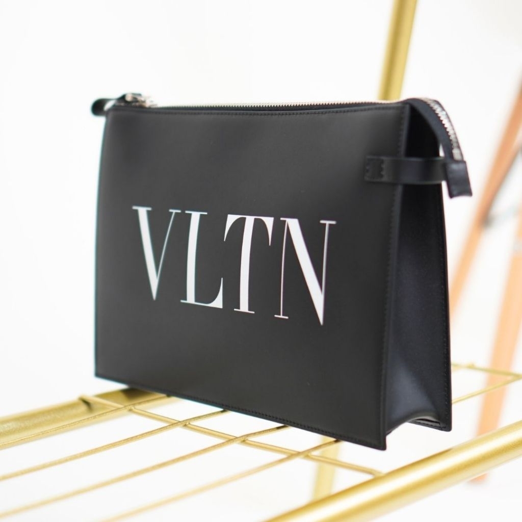 VLTN Logo Printed Zip-Up Clutch Bag Black White