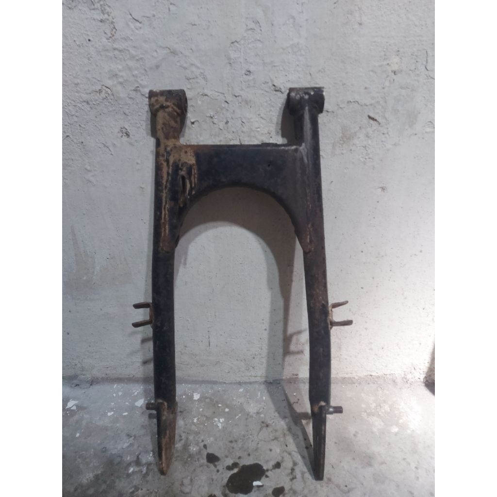 swing arm shock arem belakang suzuki trs125 trs 118 original