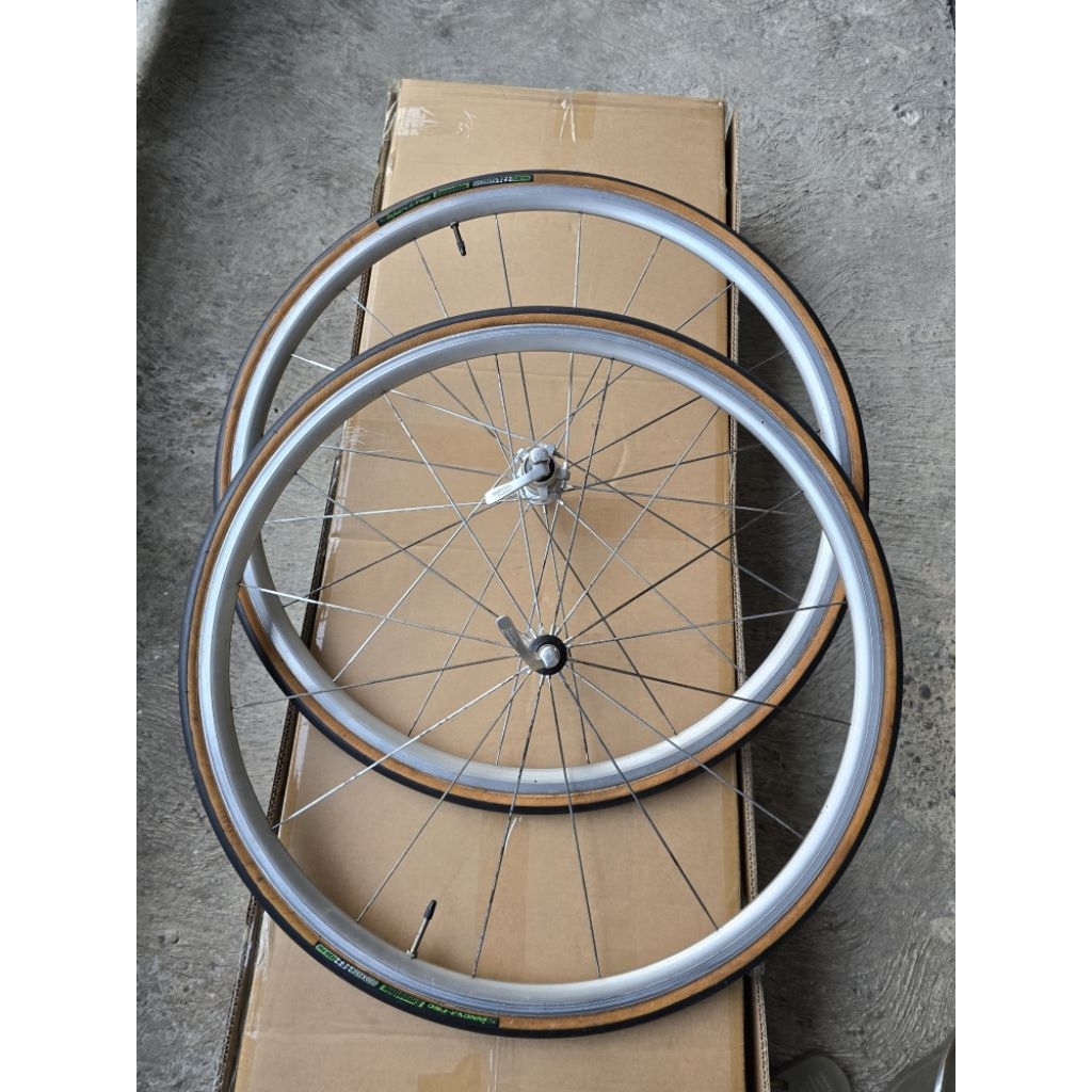 wheelset shimano wh-r550