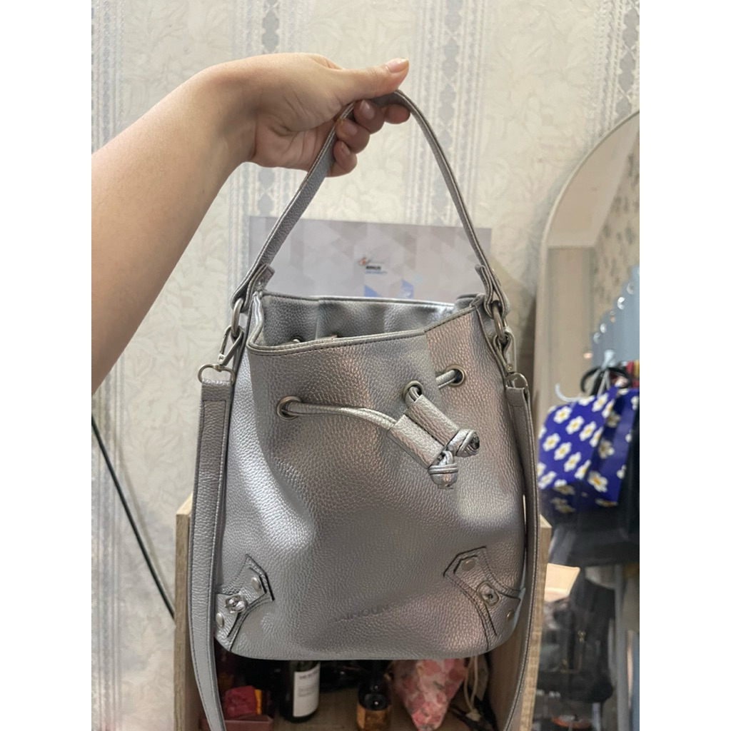 [PRELOVED] Silver bucket bag by Maimoun