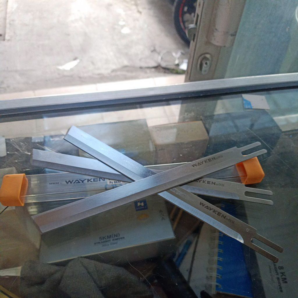 Mata pisau potong kain lurus WAYKEN8"