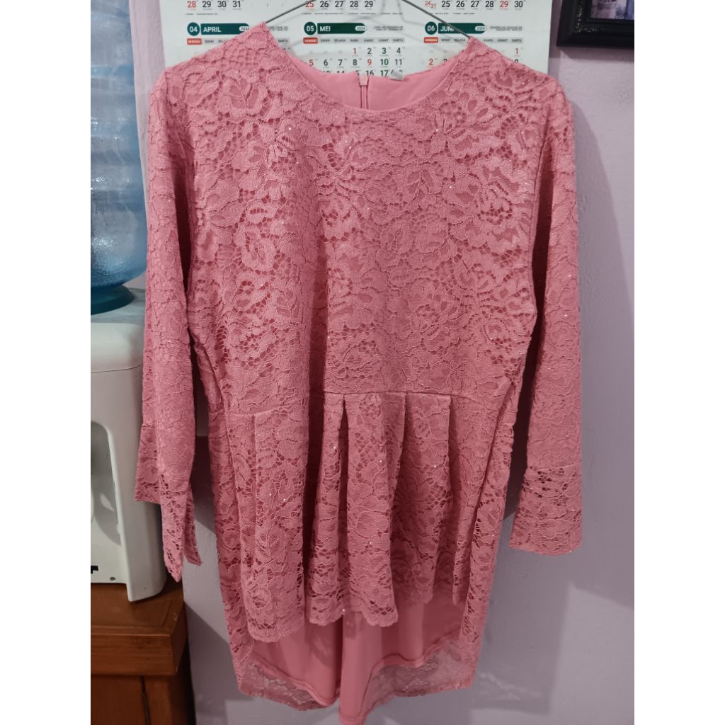 Preloved Kebaya wanita/kebaya wisuda/kebaya kondangan