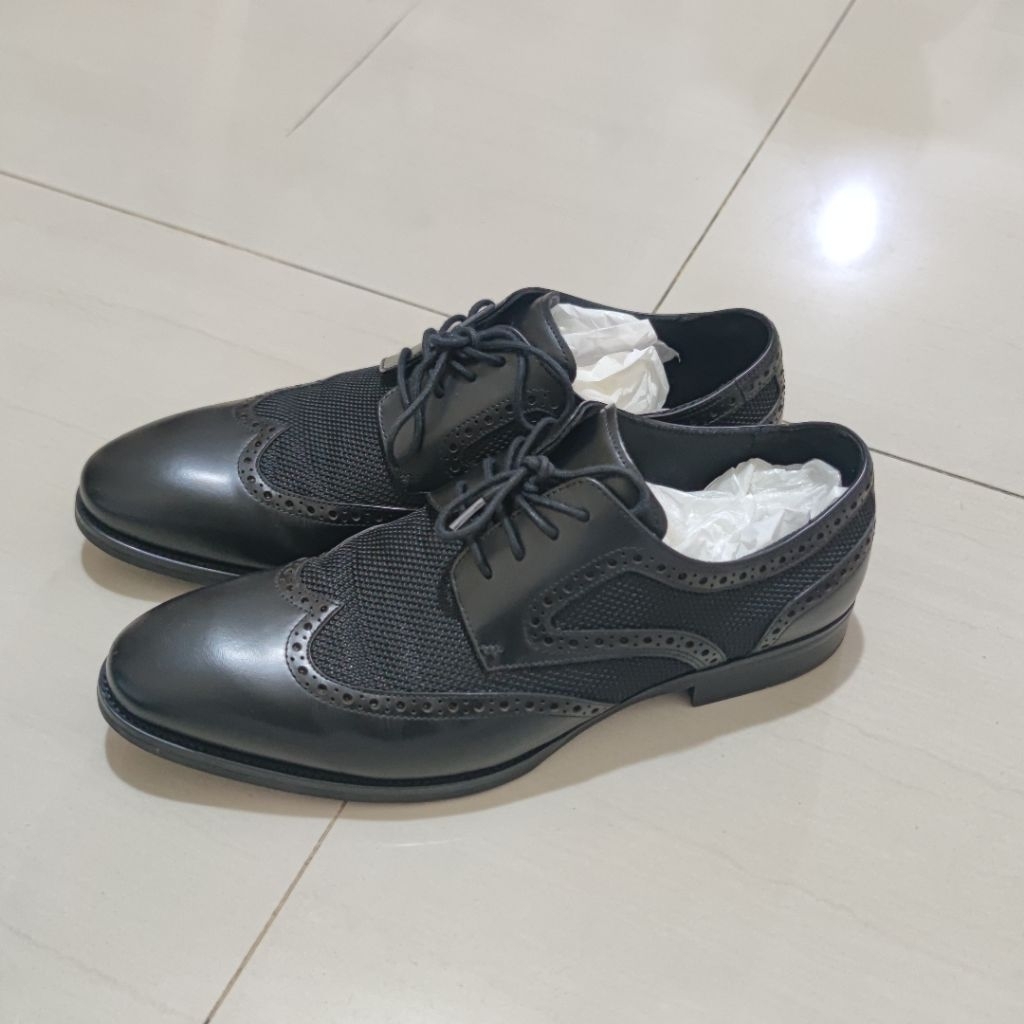 Sepatu Pedro Pria Formal Hitam – Preloved Elegan