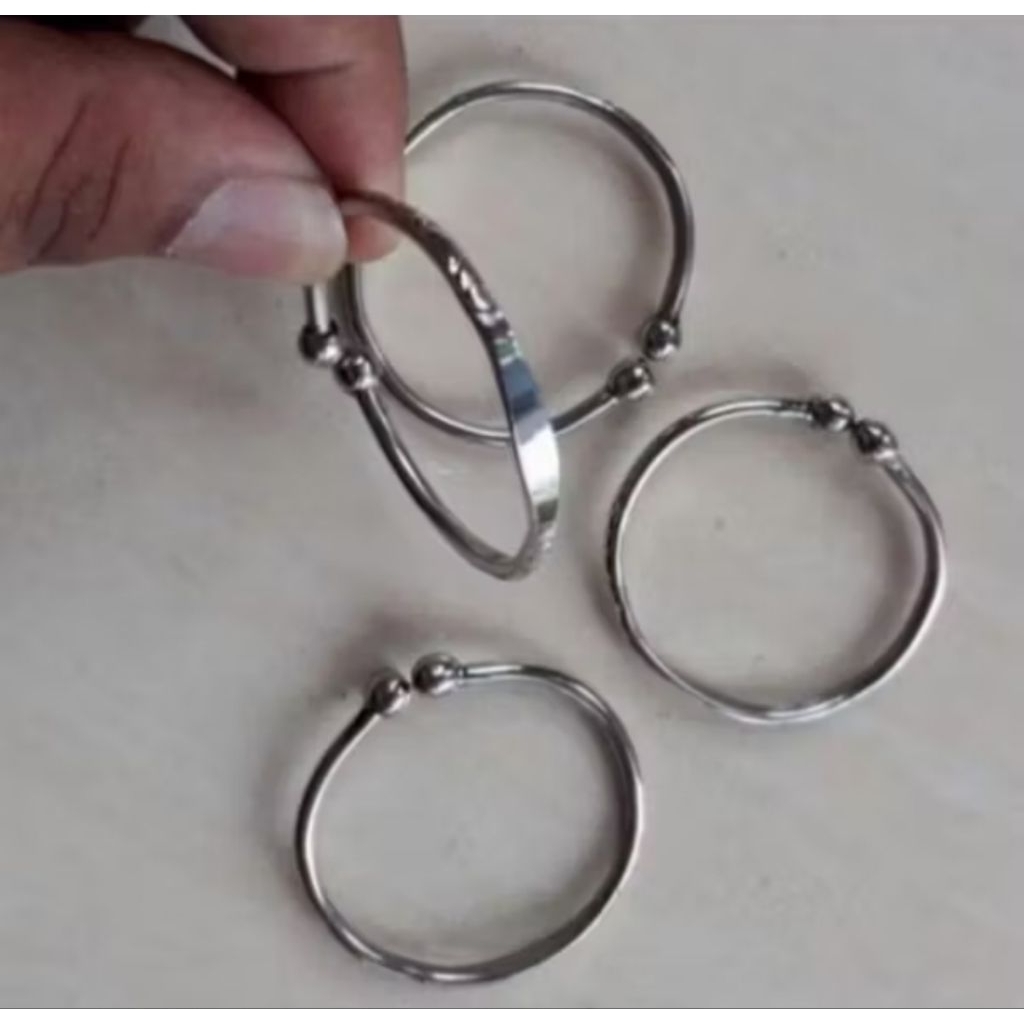 GELANG BAYI BESI PUTIH ANTI STEP GELANG MODEL BESI PUTIH BABY