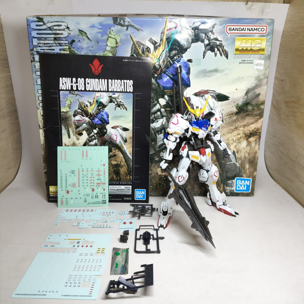 Bandai MG Barbatos / Gundam 1/100 Model Kit 2nd Sudah Rakit M006