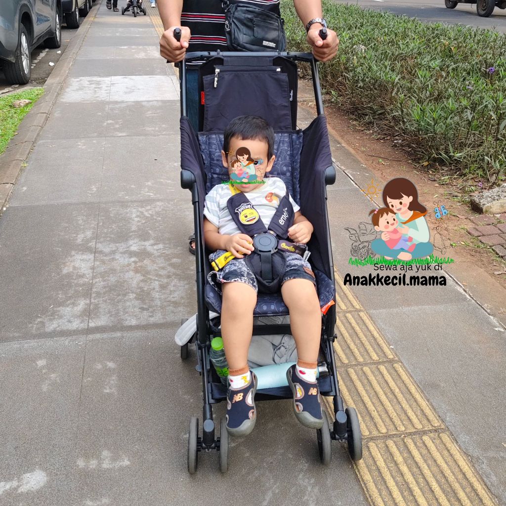 SEWA stroller cocolatte minima Emoji series / Stroller Minima+ emoji traveling