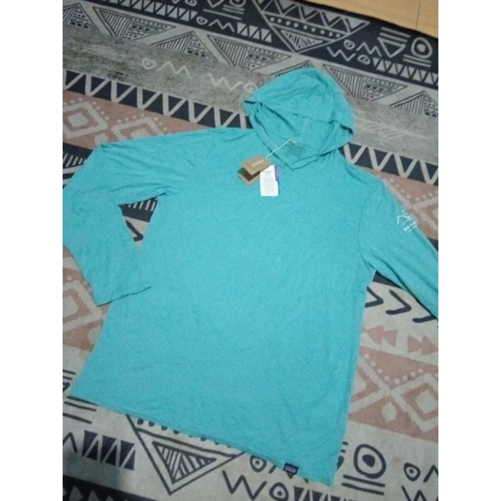 Patagonia Capilene UPF 50+Stretch performance