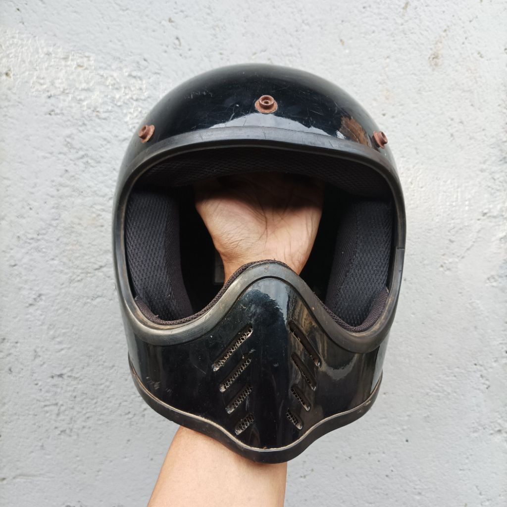 helm vintage model Moto3 Cakil babi