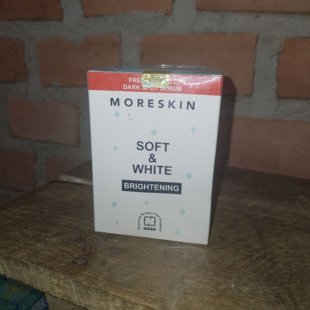 Moreskin Soft&White Nasa
