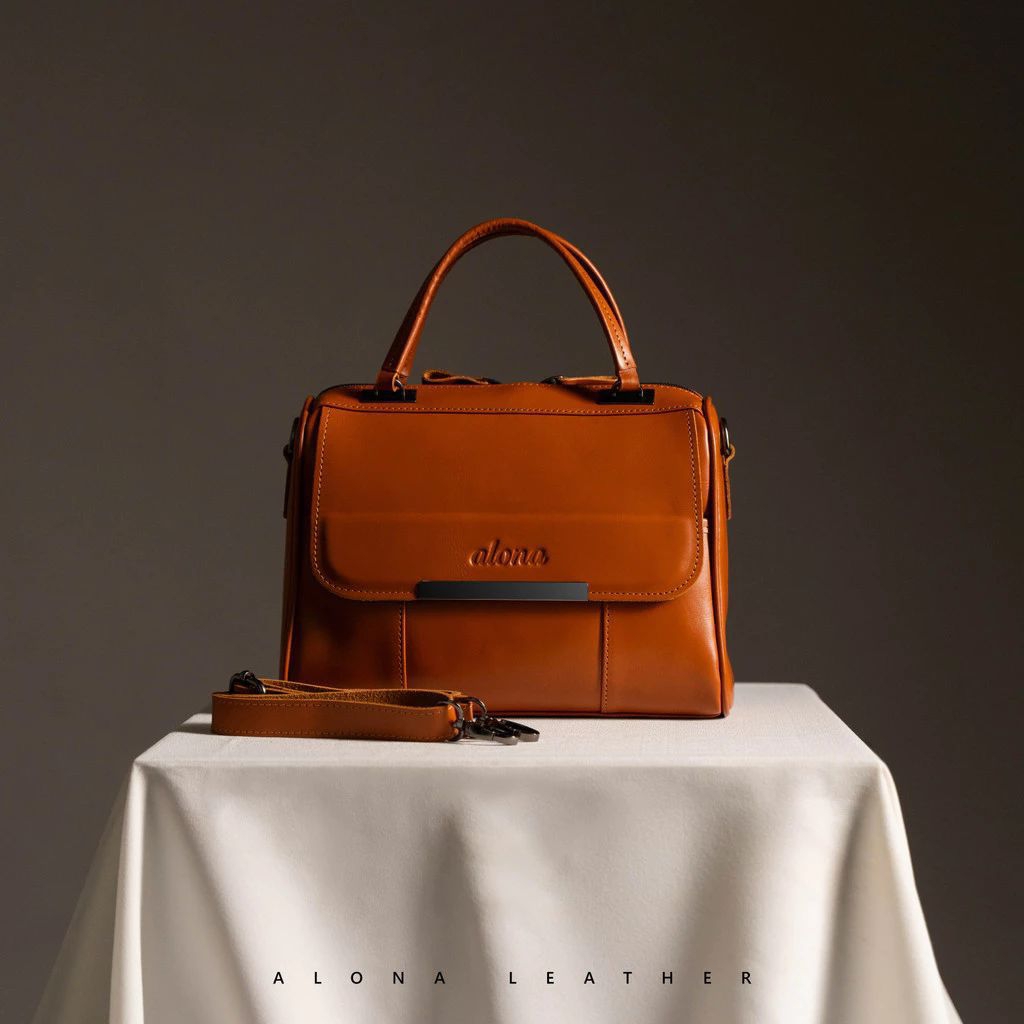 Alona Leather Hestia Bag - Tas Selempang Jinjing Wanita Multifungsi Kulit Sapi Asli Free Dompet Stnk