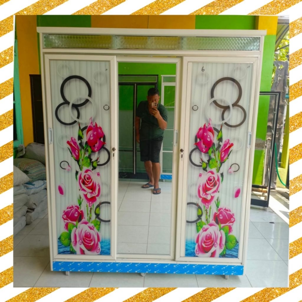 Lemari Baju Sliding 3Pintu//Kanam Lipatan//Kiri Gantungan//Tengah Box Make Up+Laci//Kaca Printing//A
