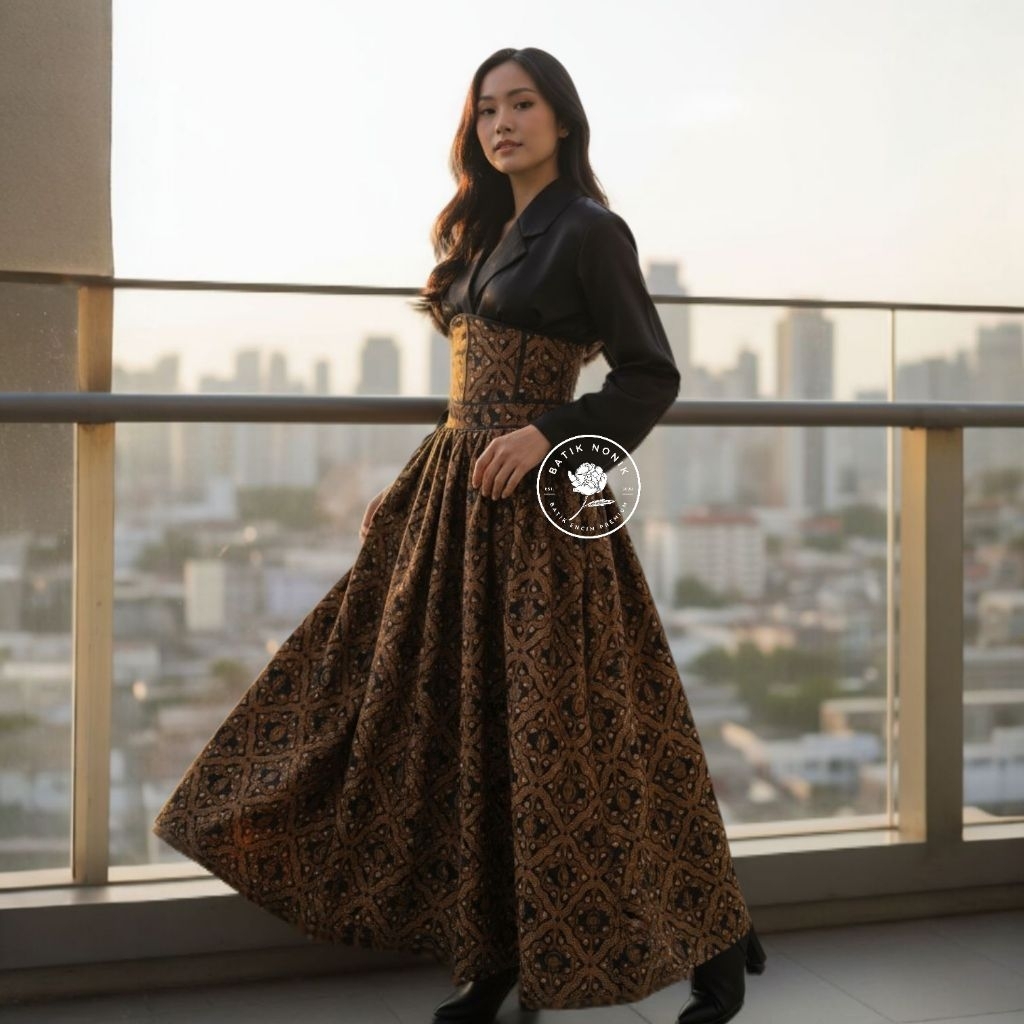BATIK NONIK high waisted batik skirt batik klasik sogan lawasan solo jogja