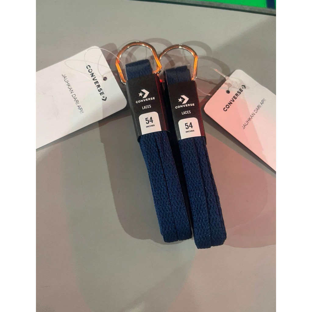 tali sepatu converse