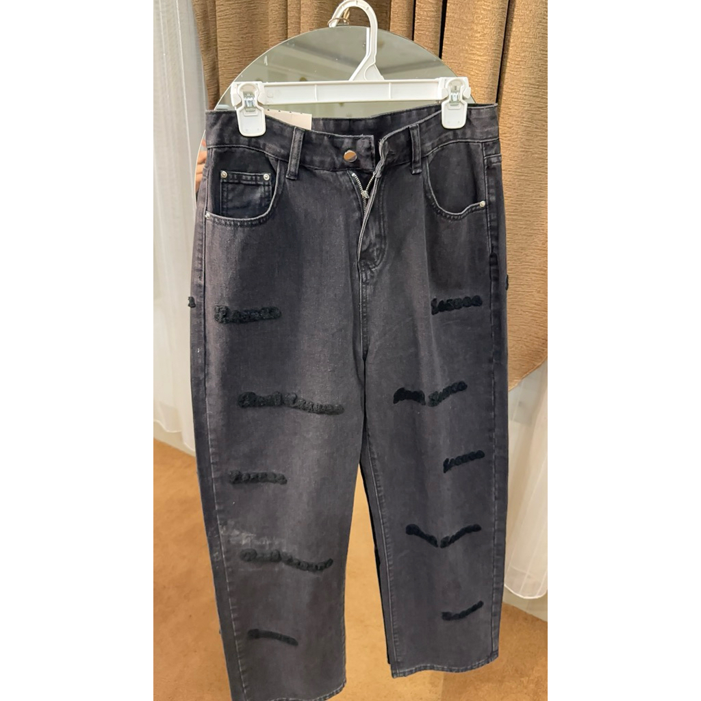 celana panjang wanita//celana jeans wanita//warna hitam